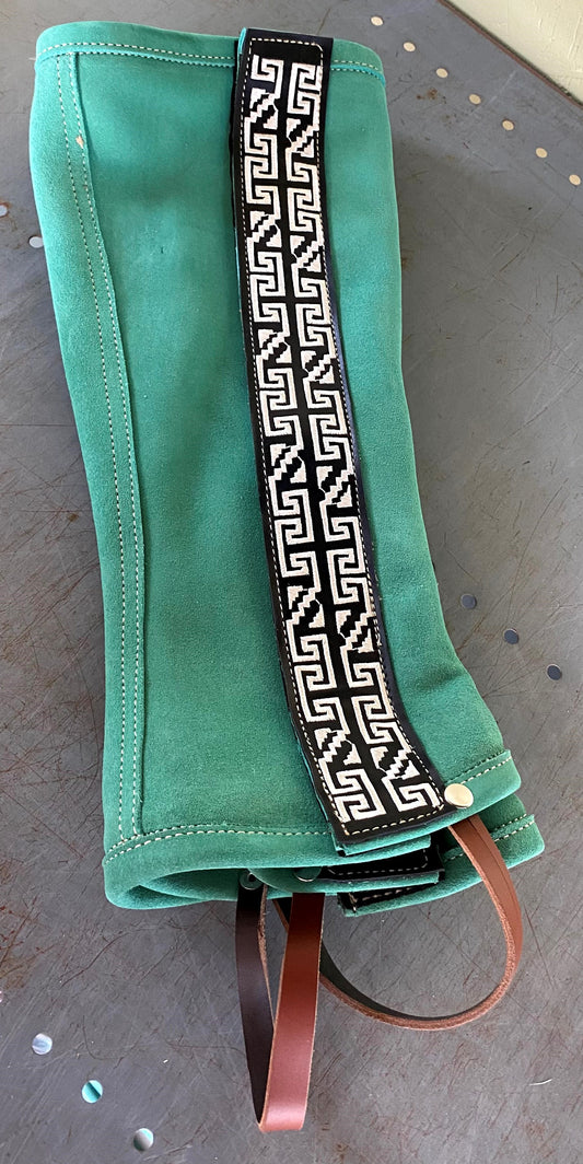 Embroidered Half Chaps / Polainas Bordadas