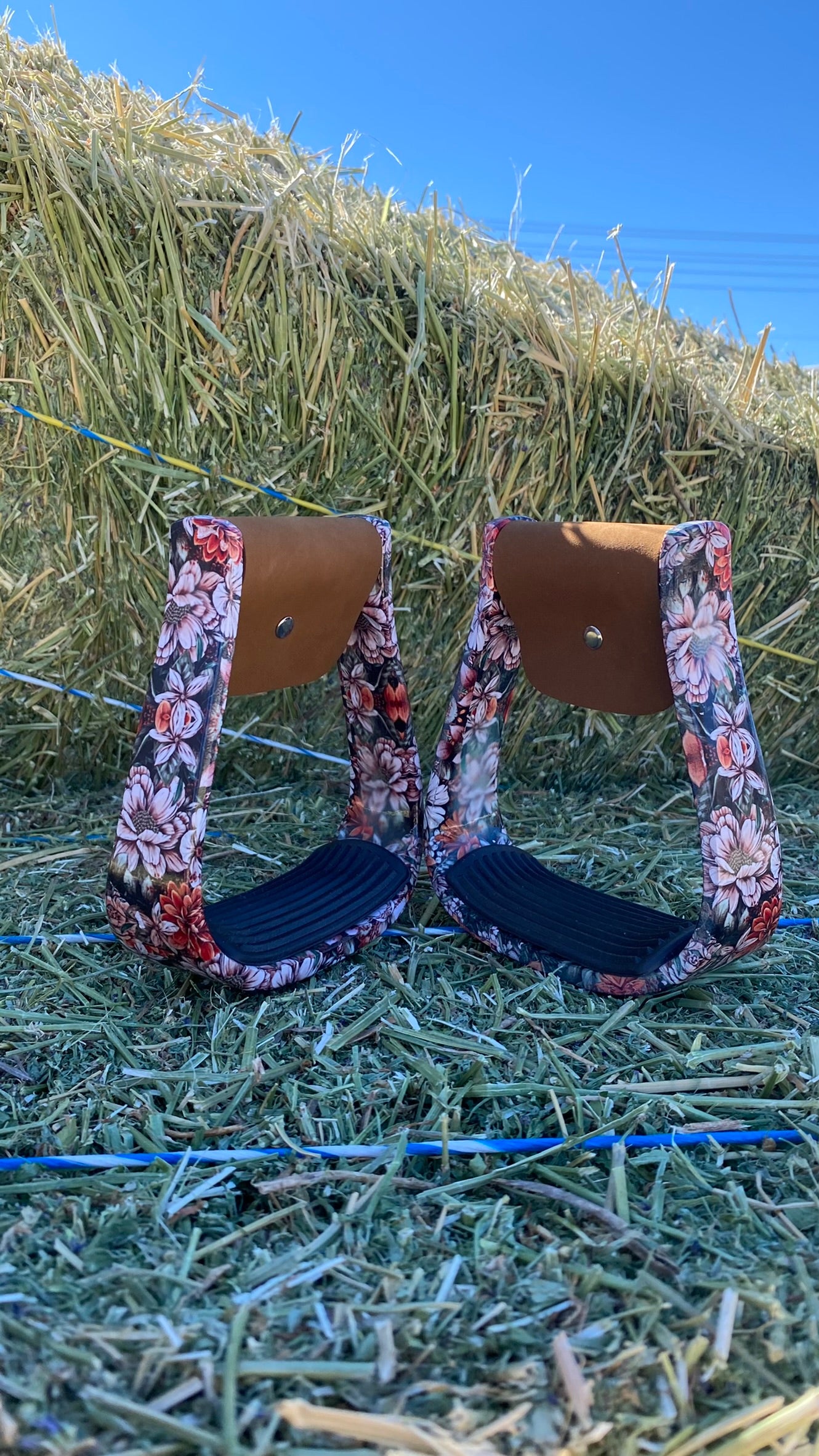 Flower Stirrups